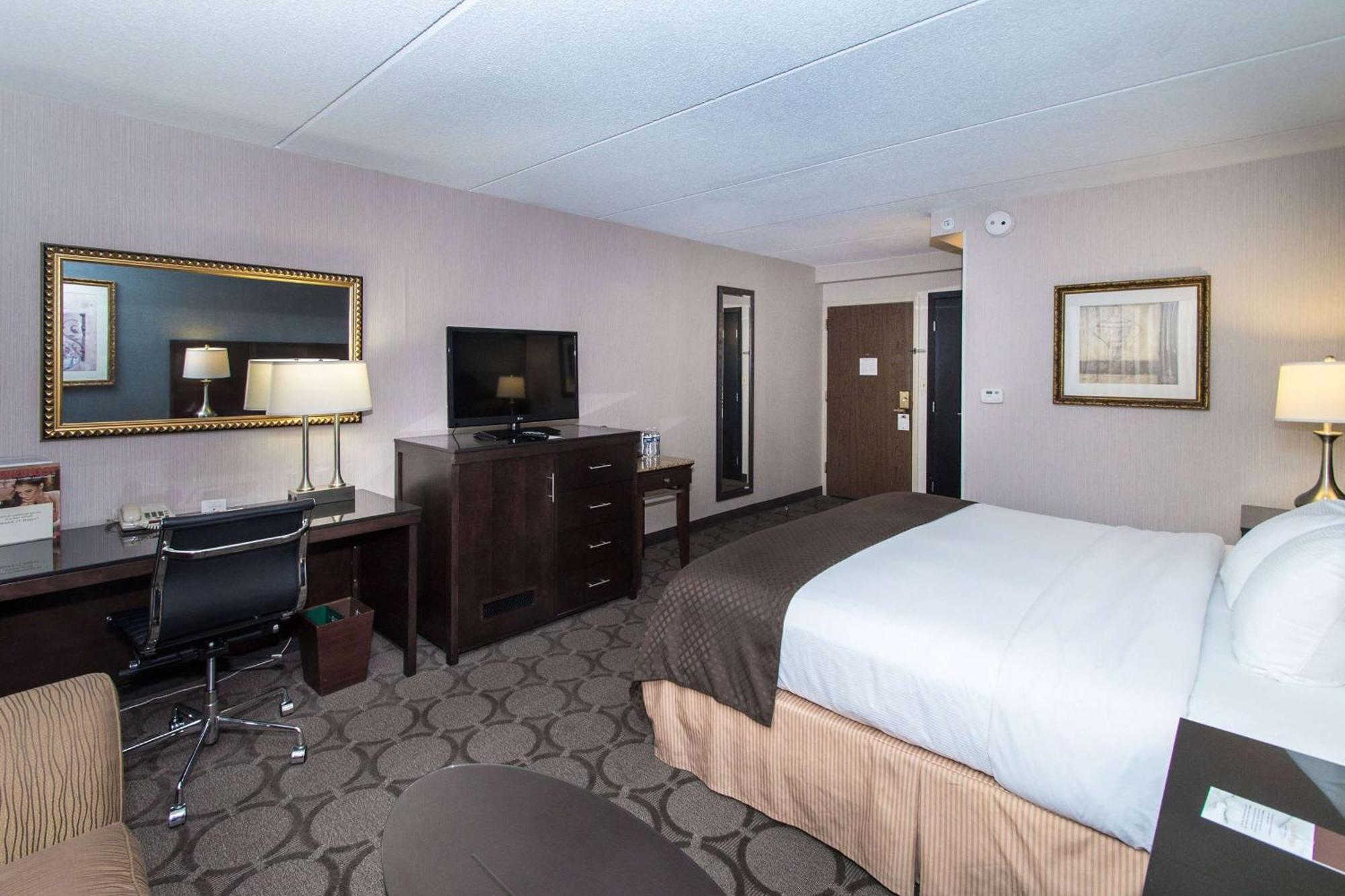 Отель Wyndham Columbus Уортингтон Экстерьер фото