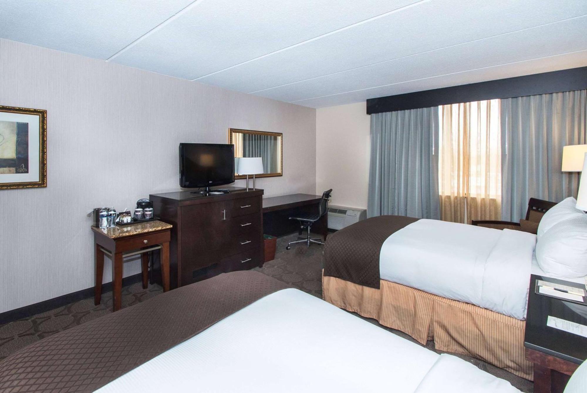 Отель Wyndham Columbus Уортингтон Экстерьер фото